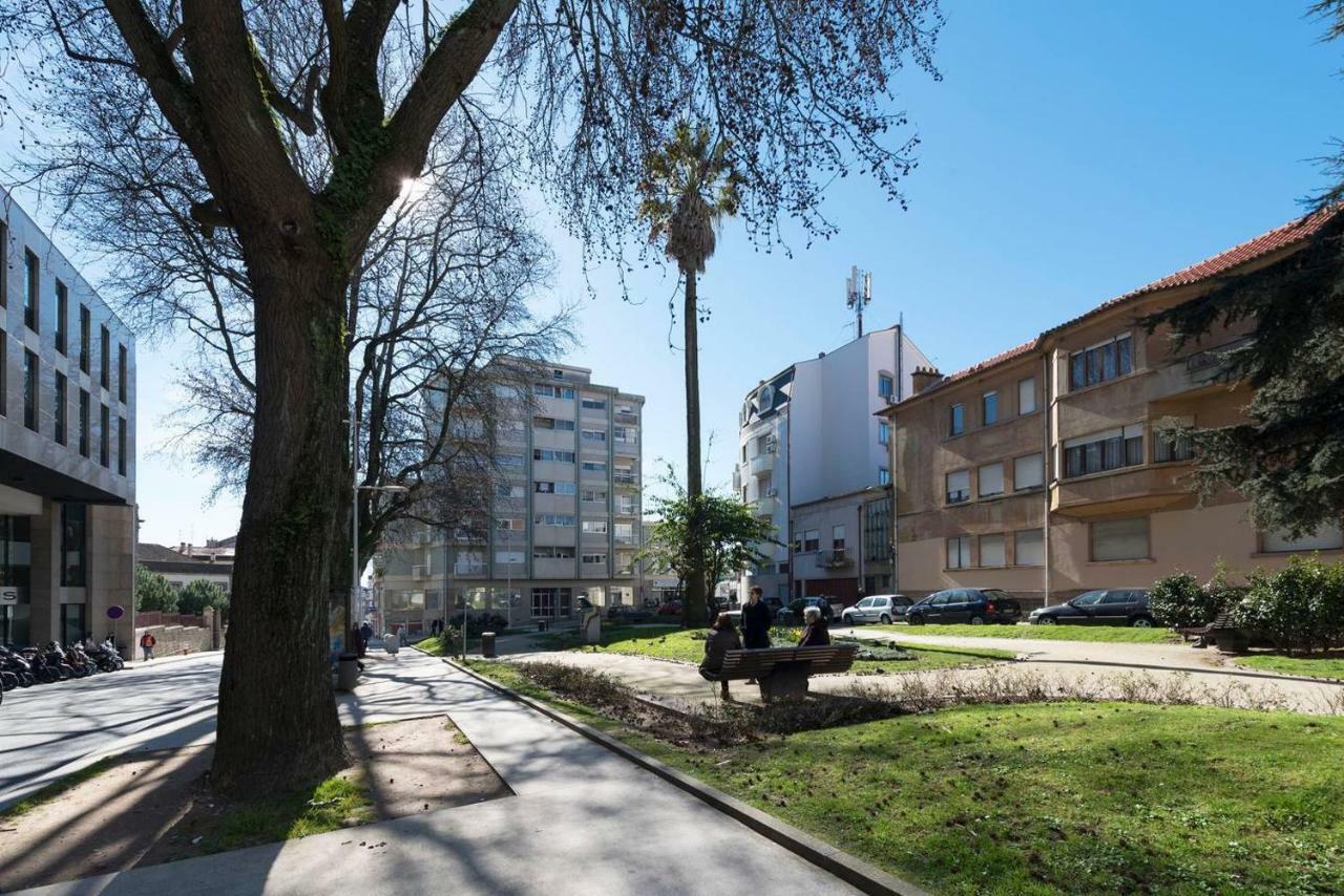 Sp199 Flat By * Oporto
